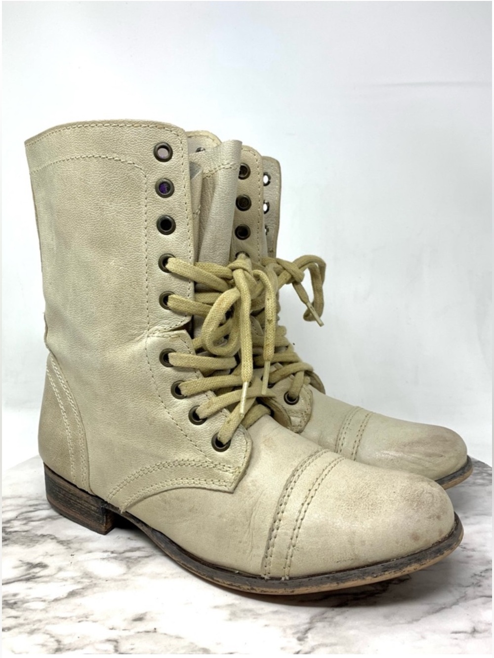 Steve Madden Troopa Lace-Up Cream Leather Combat Boots 8.5 Indie Sleeze Edgy Alt